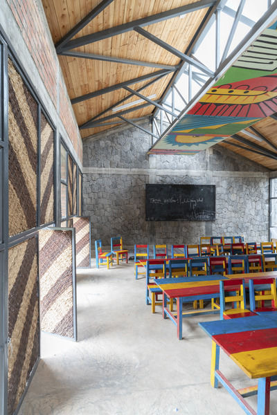 Ruhehe Primary School / MASS Design Group