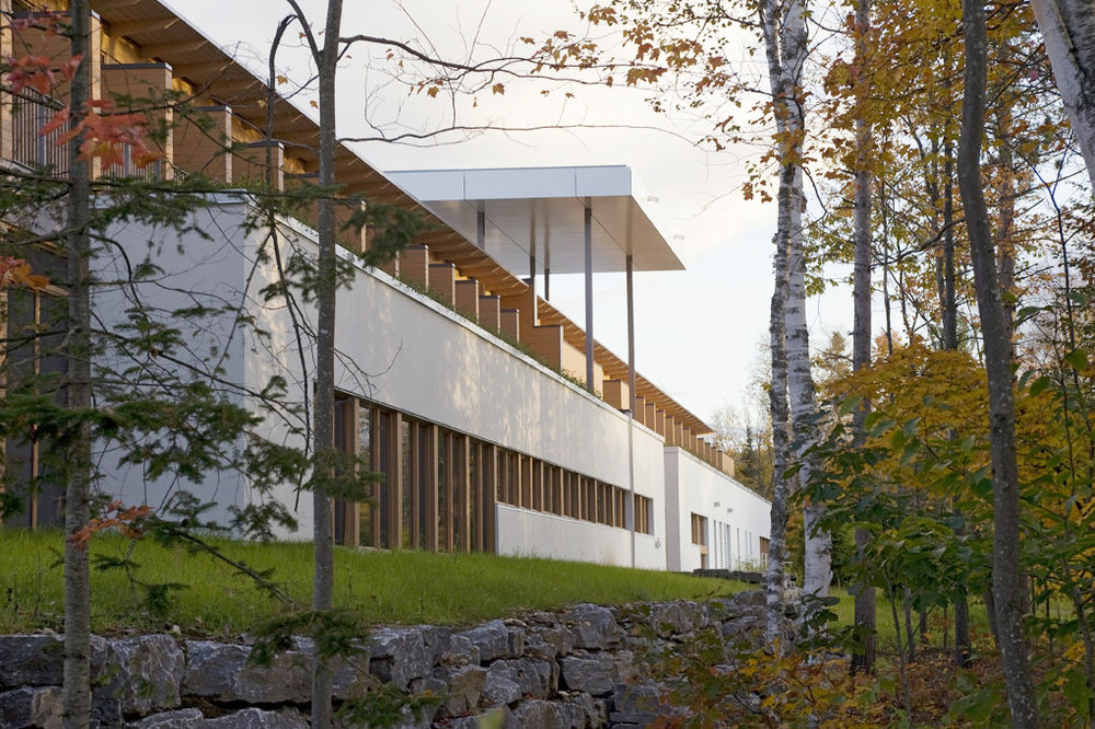 Abbaye Val Notre-Dame / Atelier Pierre Thibault