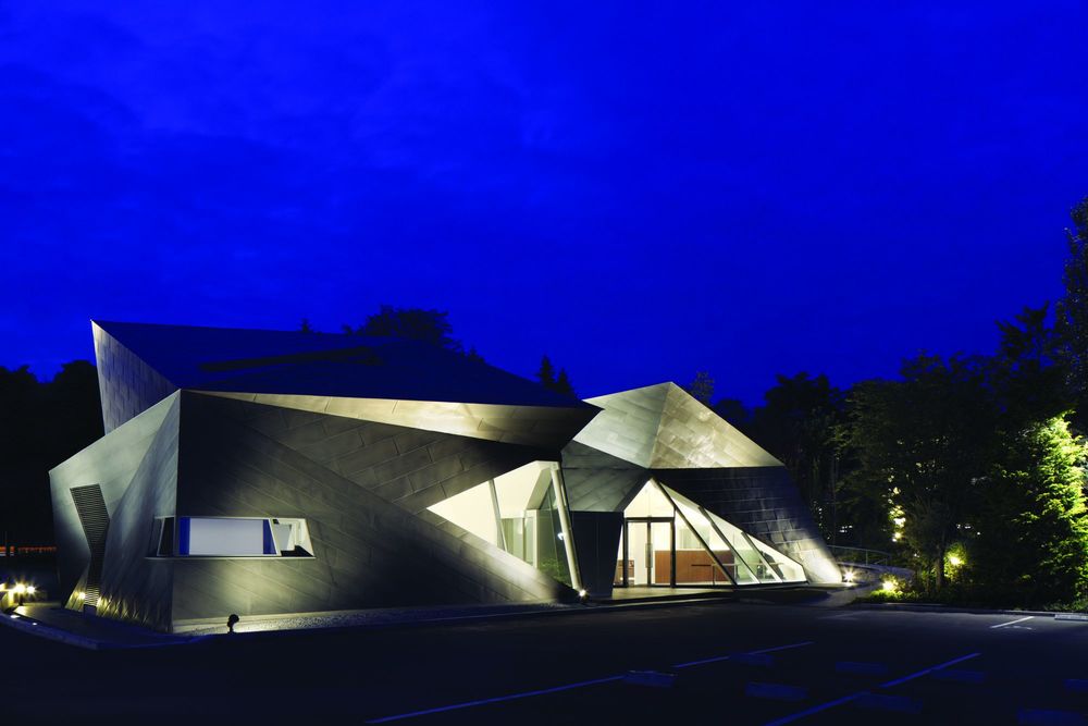 折纸艺术融入建筑设计 日本 Karuizawa 博物馆综合体