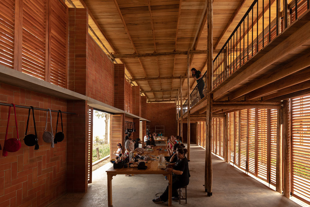 Community Productive Development Center Las Tejedoras / Natura Futura Arquitectura + Juan Carlos Bamba
