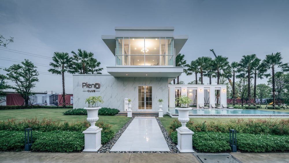 泰国 Pleno 联排别墅住宅，殖民风格景观设计