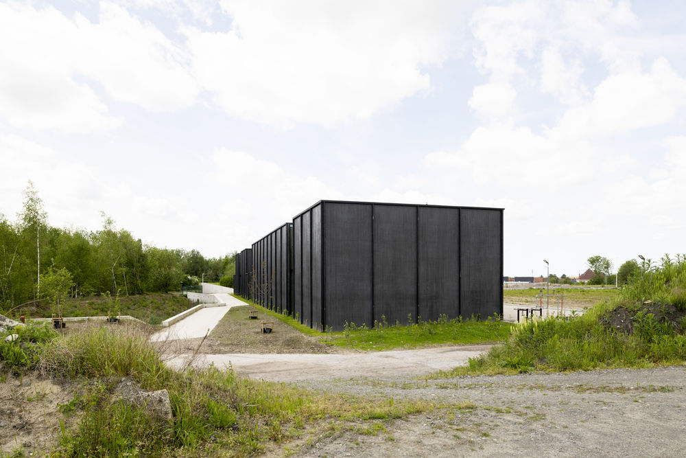 Bramier Fire Station / Bureau DBG