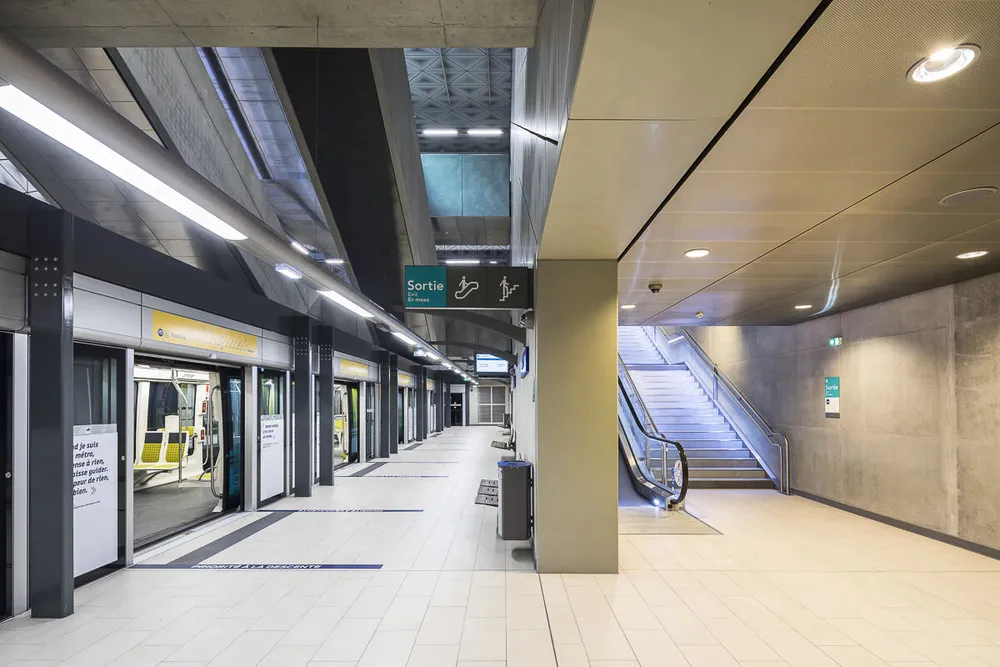 4 metro stations, line B in Rennes