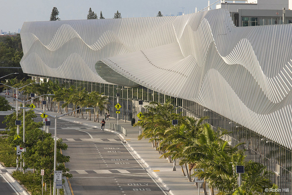 Miami Beach Convention Center | 自然元素融入现代会展空间