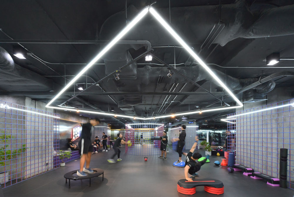 Sam Yan Gym / Looklen Architects