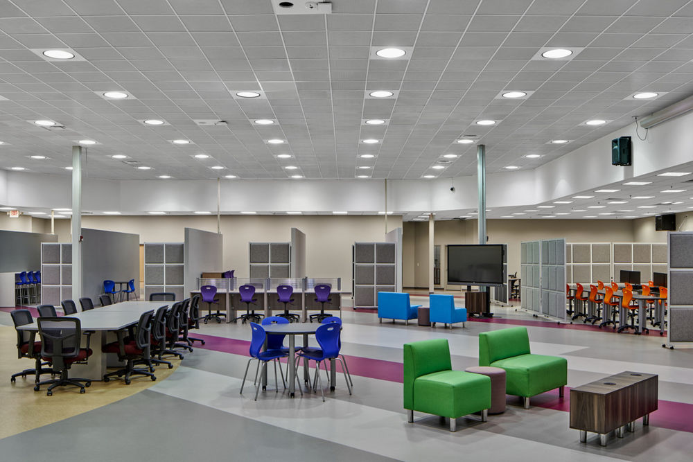 灵活空间助力未来职业发展—— Harper Woods College and Career Institute