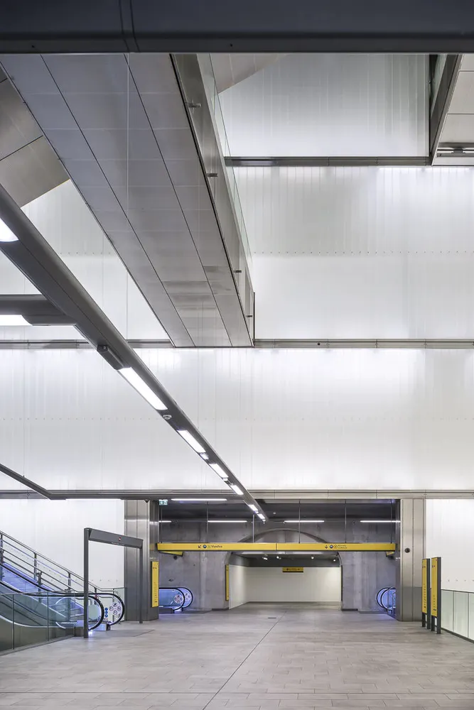 4 metro stations, line B in Rennes
