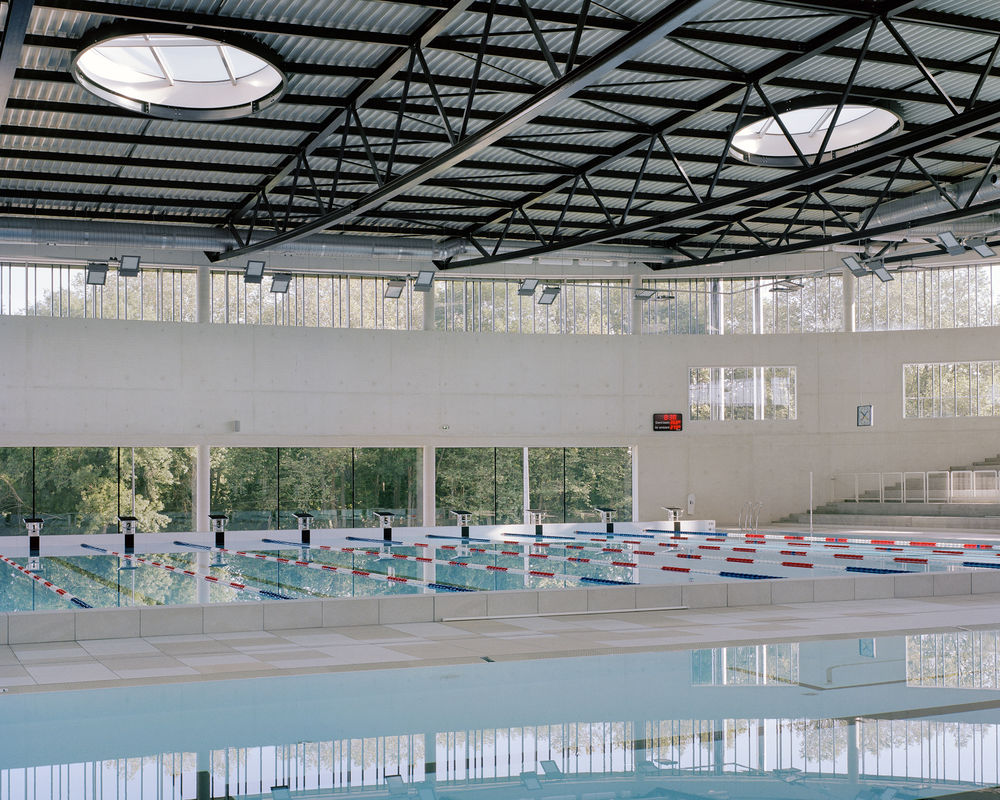 Balsaneo Aquatic Center / Mikou Studio
