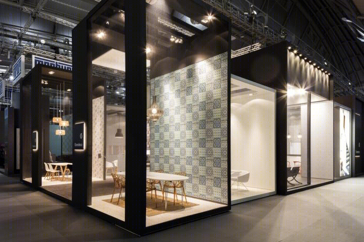 法兰克福展会上的 Grandeco 壁纸展厅 | Franken Standbouw 打造的真实家居空间