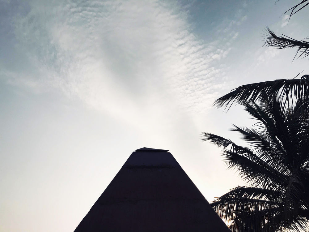 Tejorling Radiance Temple / Karan Darda Architects