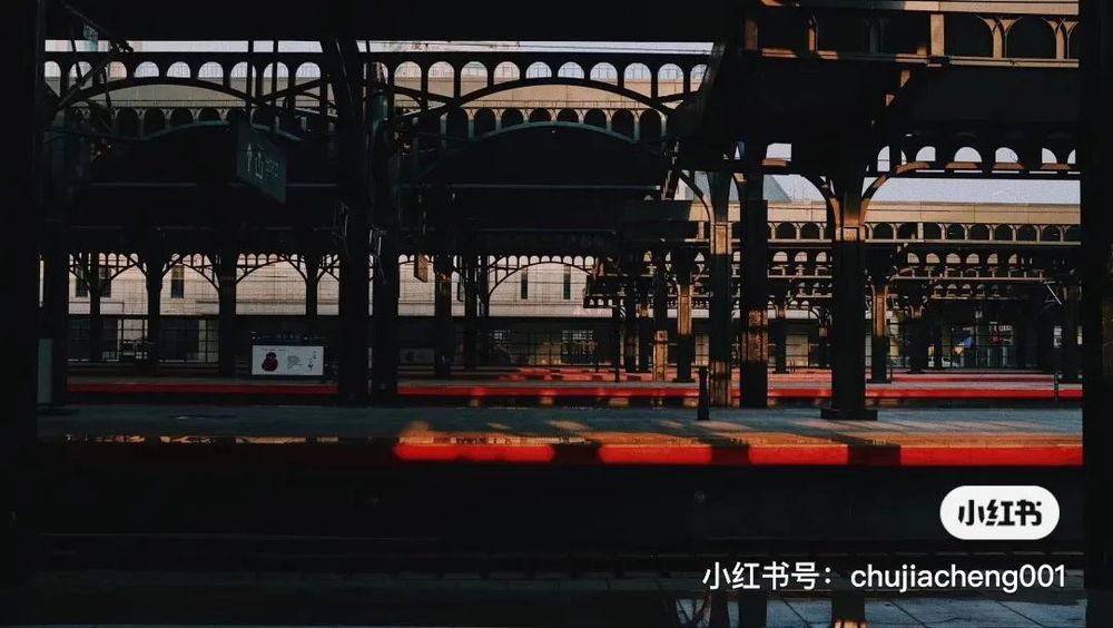 《悬崖之上》取景地，冰城哈尔滨的独特设计魅力