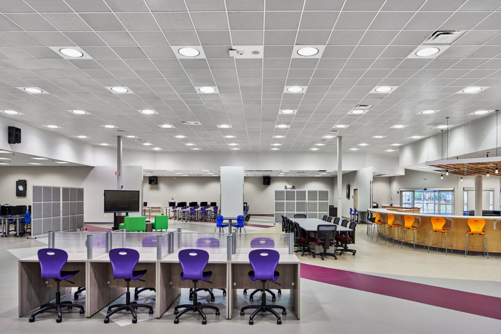 灵活空间助力未来职业发展—— Harper Woods College and Career Institute