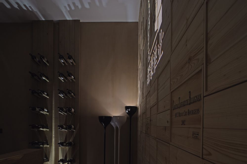 福州马尾保税区酩豪酒庄——现代简约的品酒空间