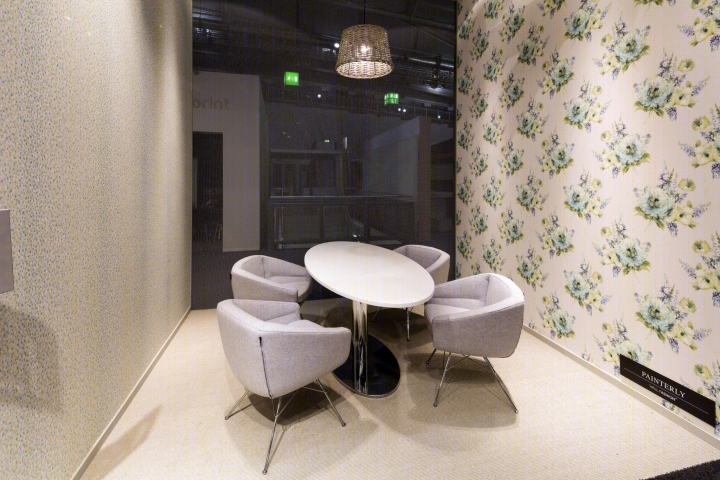 法兰克福展会上的 Grandeco 壁纸展厅 | Franken Standbouw 打造的真实家居空间