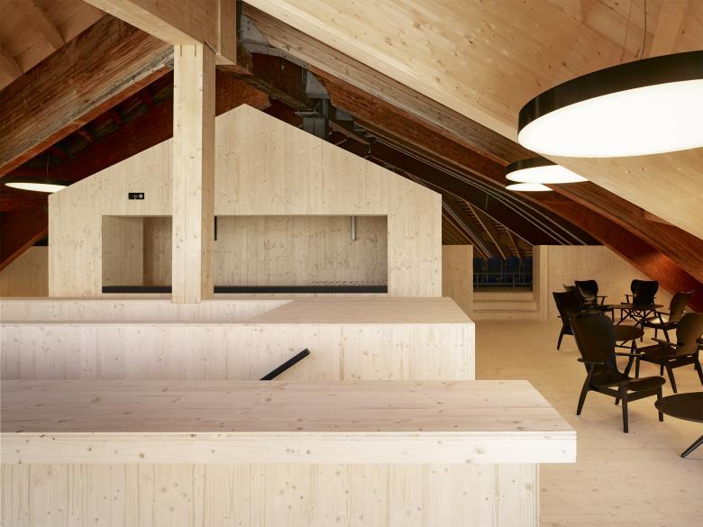 Marques Architekten AG丨Eisstadion Davos丨瑞士