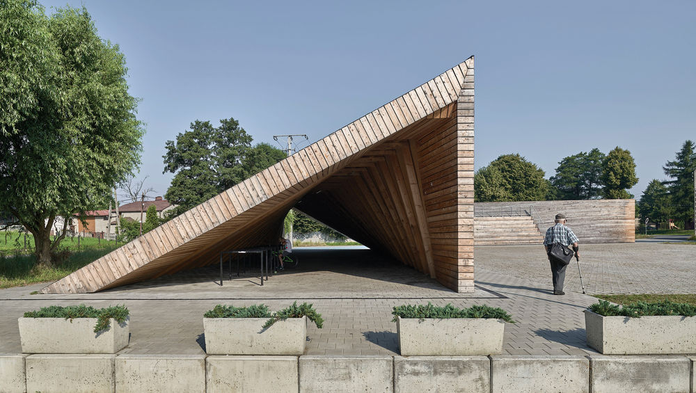 Local Activity Center / Marlena Wolnik MWArchitekci
