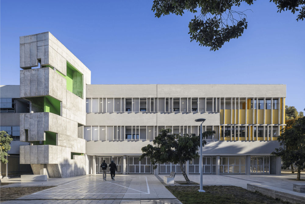 The Technological Center - Ashdod / Daniel Azerrad Architects