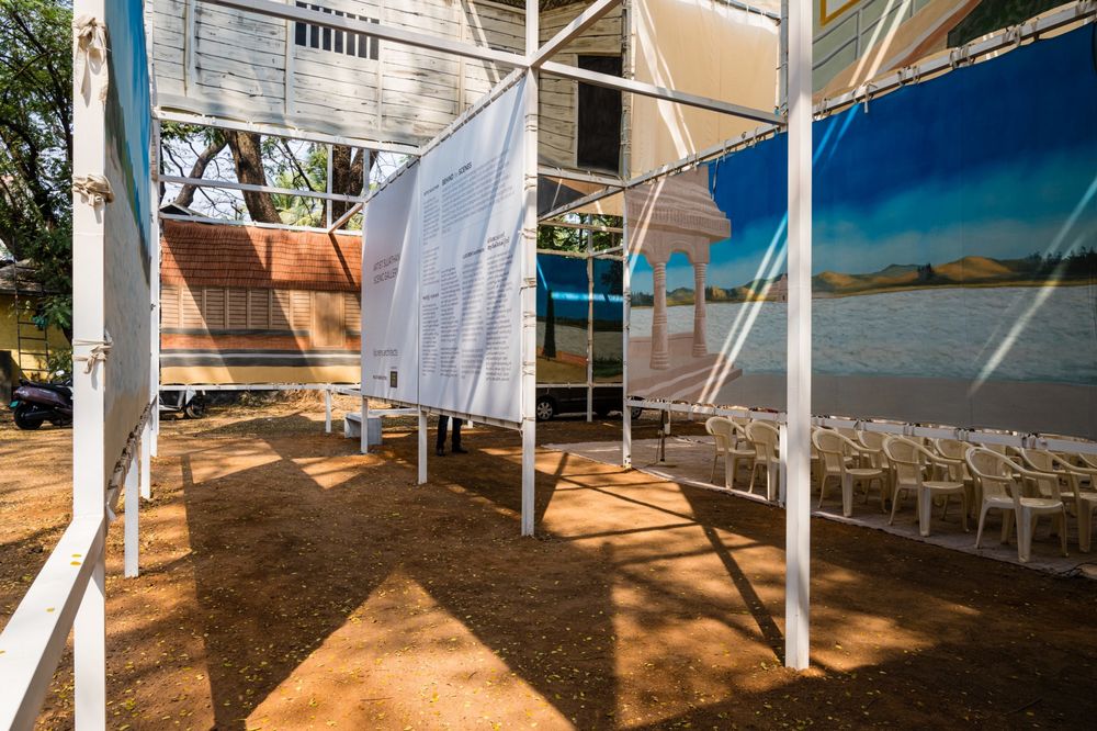 「幕后」布景画廊 | 2023 ITFOK 临时展馆 / LIJO.RENY.architects