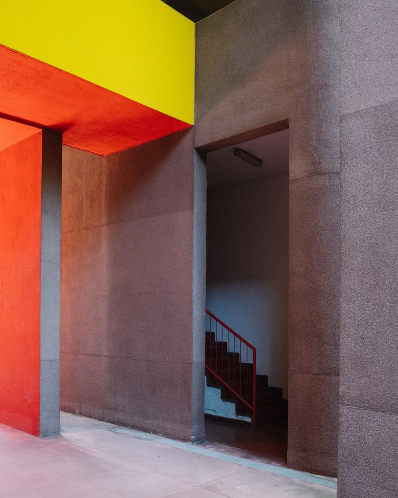 Aldo Rossi 设计的米兰 Gallaratese 社区 | 现代主义与乌托邦的完美融合