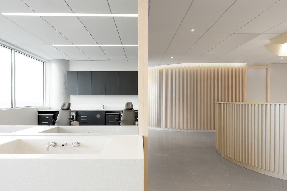 Go Orthodontistes牙科诊所，加拿大 / Natasha Thorpe Design