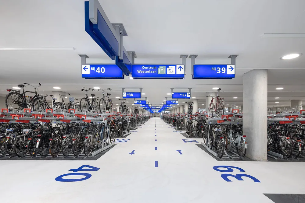 Bicycle shed  and station square