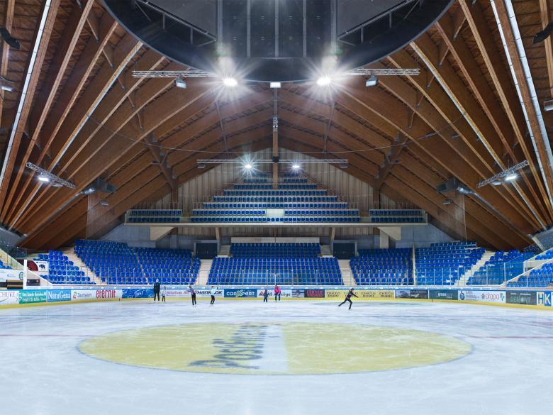 Marques Architekten AG丨Eisstadion Davos丨瑞士