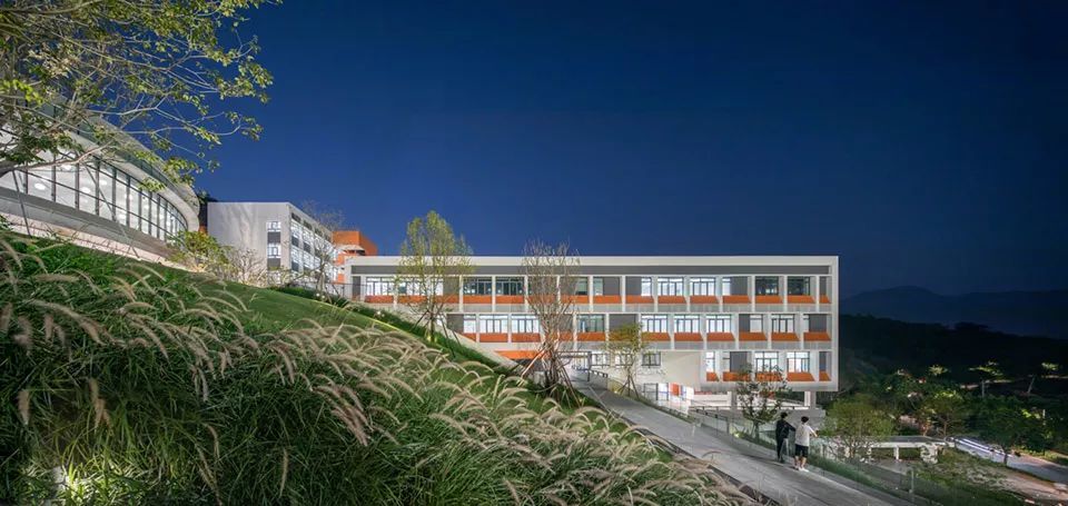 山林学府 | 华润小径湾贝赛思国际学校