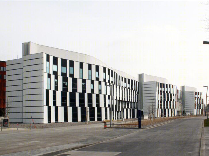 维也纳大学经济与商贸学院——交织的建筑空间促进学术互动