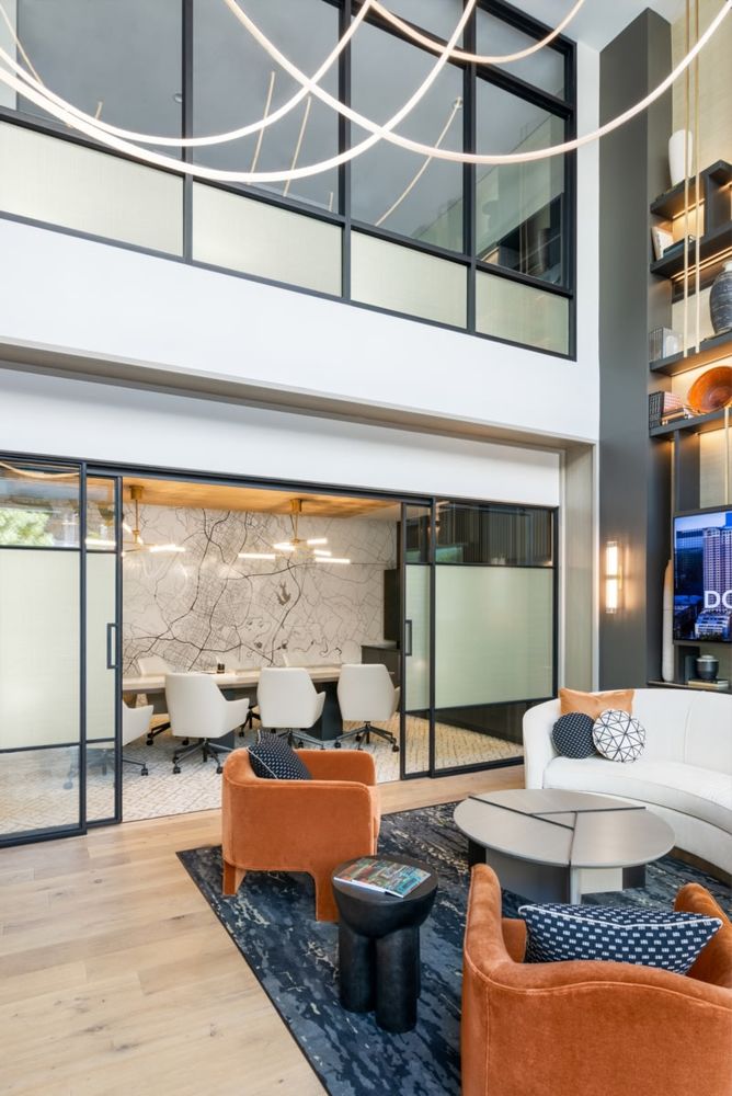 Austin's Moreland Properties Office | 奢华现代的办公空间设计