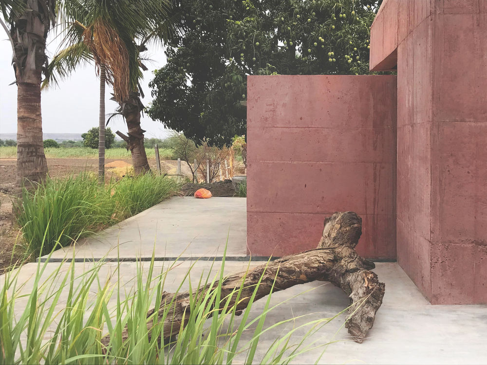 Tejorling Radiance Temple / Karan Darda Architects