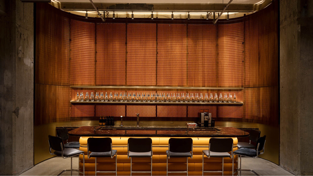Knoll D.C. Showroom & Offices | 工业风与温暖材质的完美融合