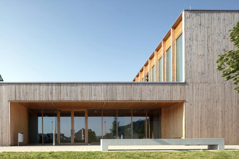 MGF Architekten丨Zweifeldsporthallen für die Bezirkssportanlage Trier-West und Feyen丨德国