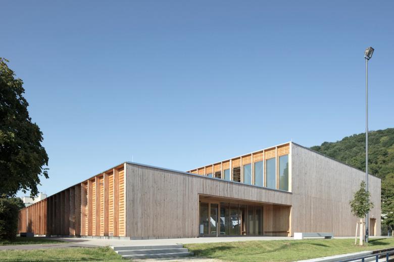 MGF Architekten丨Zweifeldsporthallen für die Bezirkssportanlage Trier-West und Feyen丨德国