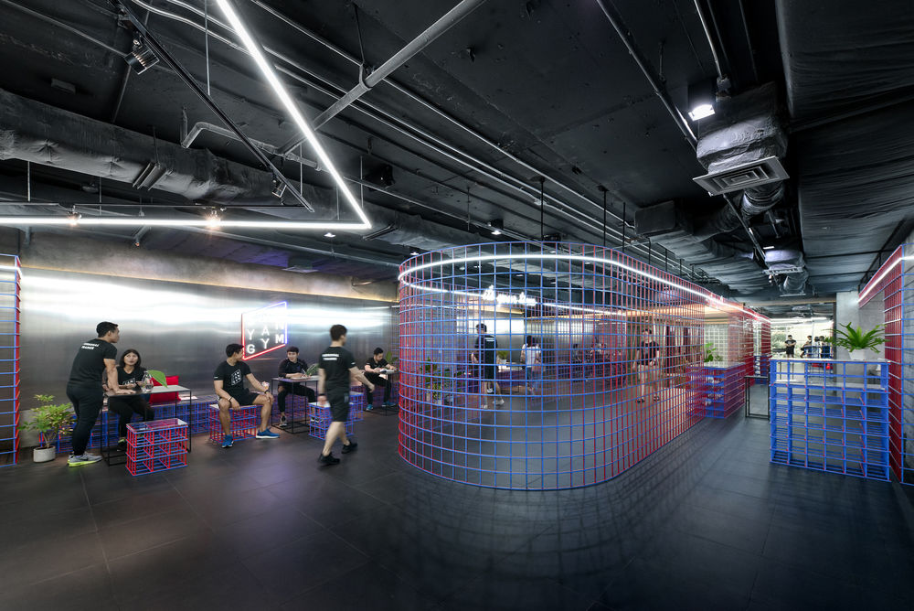 Sam Yan Gym / Looklen Architects