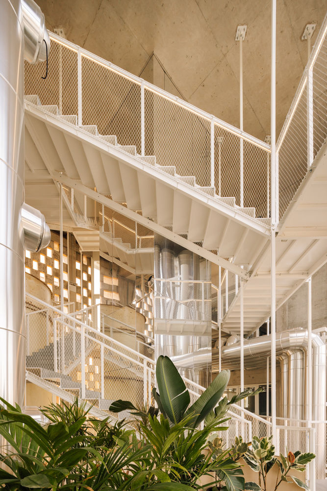 Factory Lisbon / Julian Breinersdorfer Architekten + José Baganha + Angela Maurice
