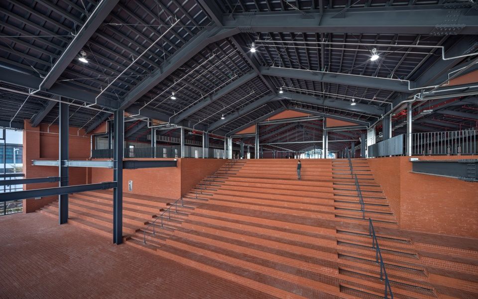 Millac 滨海市场，釜山 / LJL Architects + 2K1 Architecture，城市化与海景的完美融合
