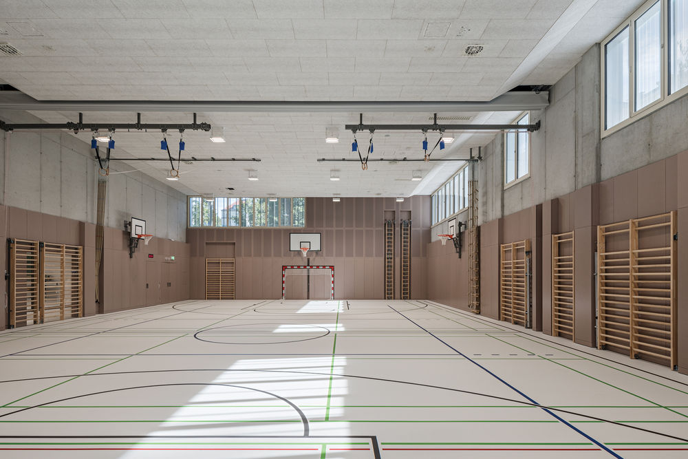 Längenfeldgasse Primary and Vocational School  / PPAG architects