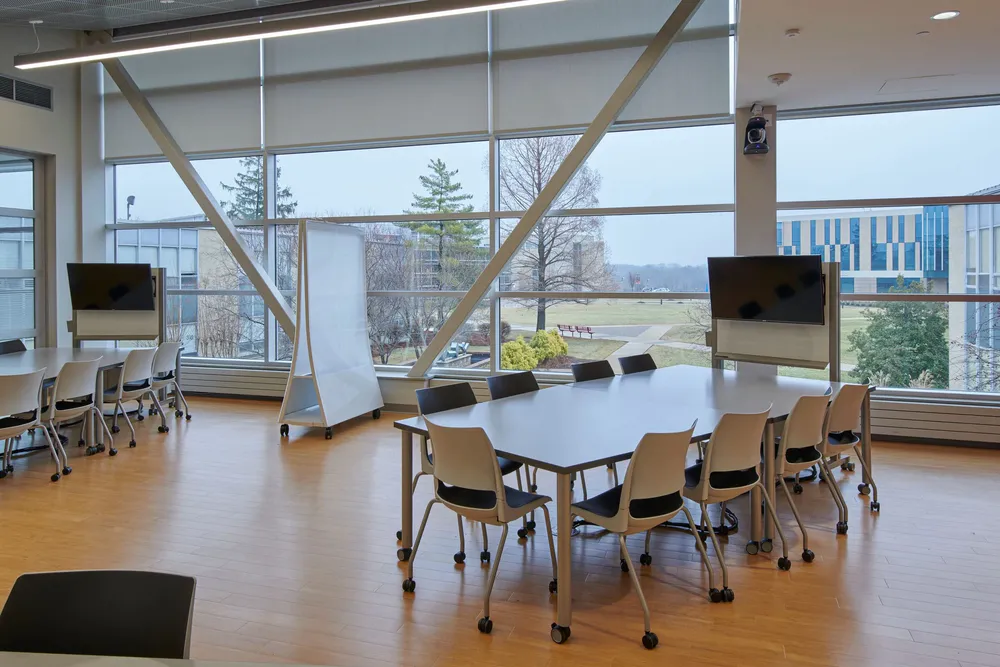 Anheuser-Busch Academic Center