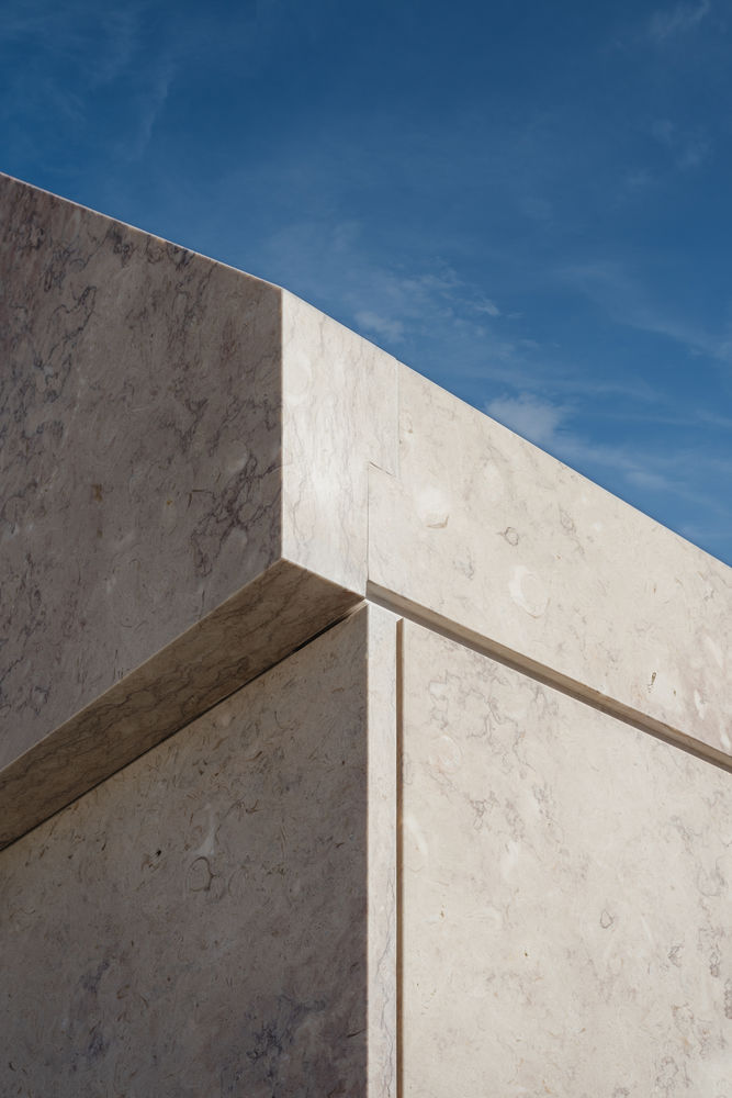 Permanence of Memory Grave / PHYD Arquitectura