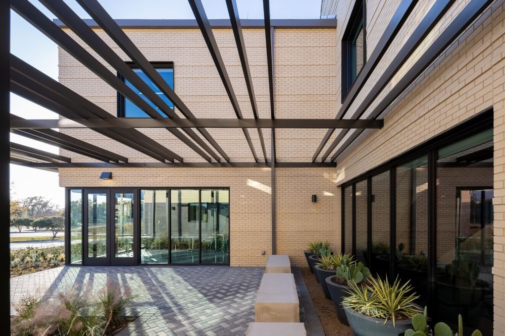 Family Health Center on Virginia / MASS Design Group