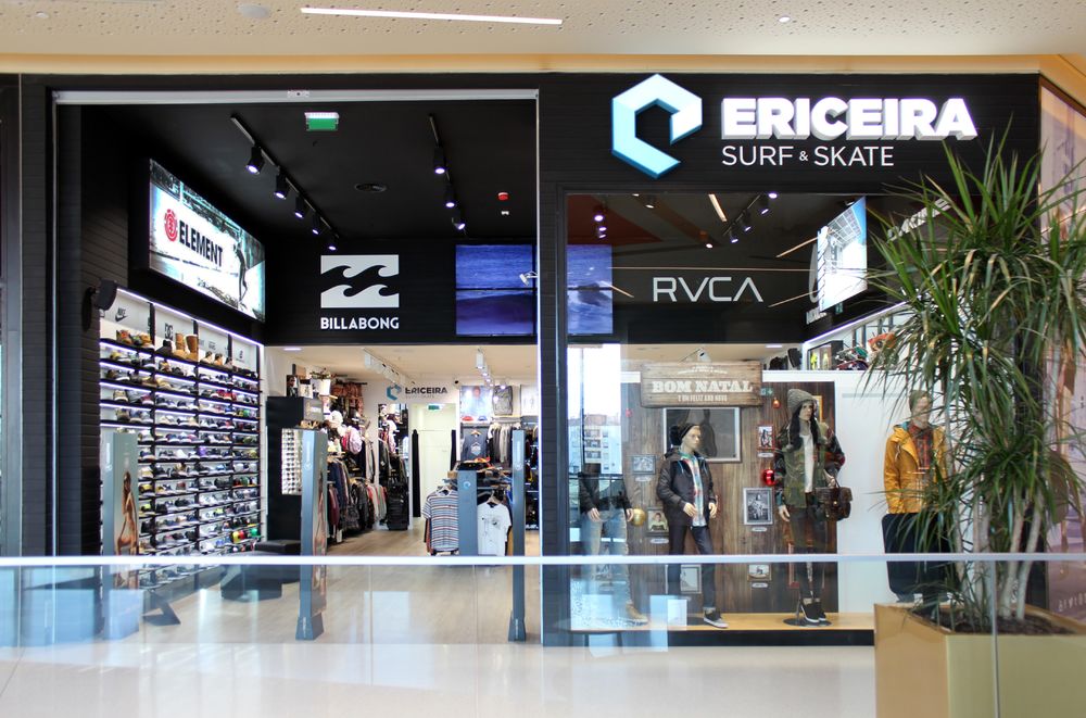 2014 年完成的 ERICEIRA SURF & SKATE 店铺室内设计