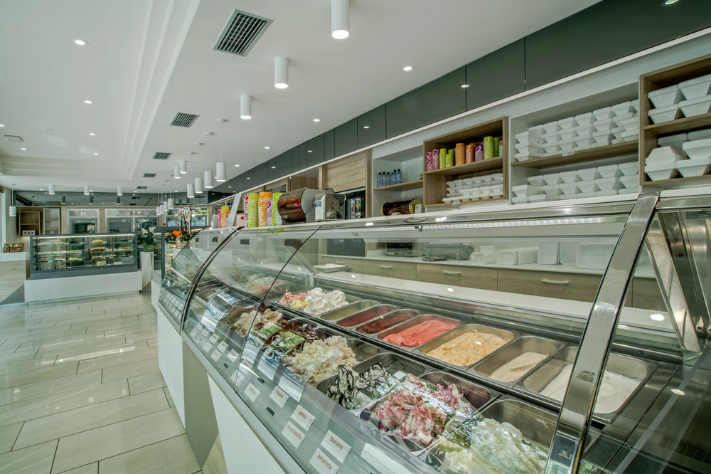 历史悠久的意大利 Gelateria Acquario 室内设计案例解读