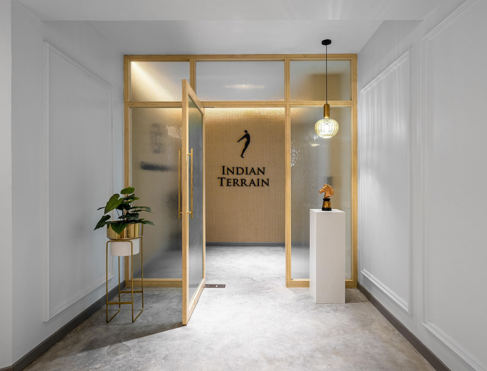 印度 Terrain City Office | 简约功能主义的精致典范