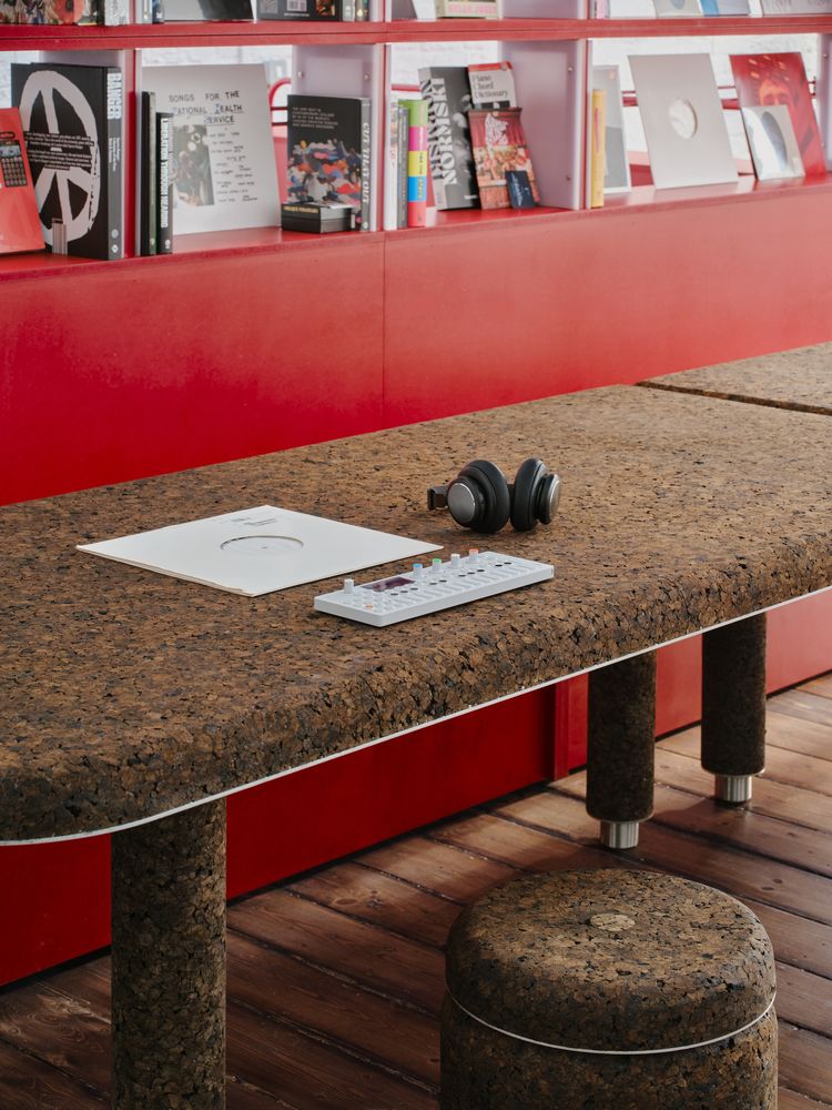 Common Knowledge Studio / THISS Studio