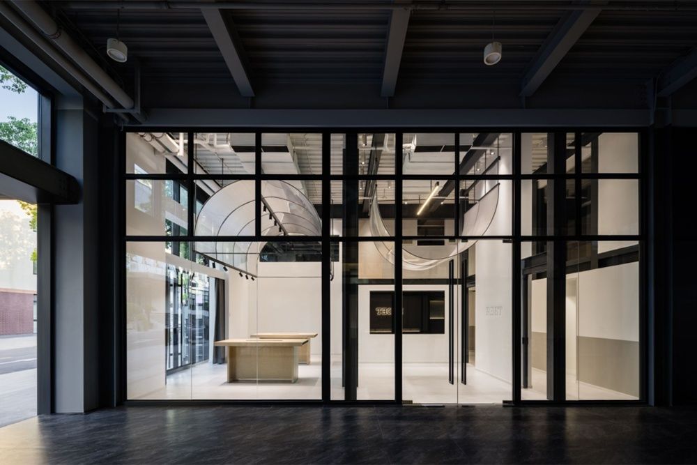 RIDET office by RooMoo Design Studio