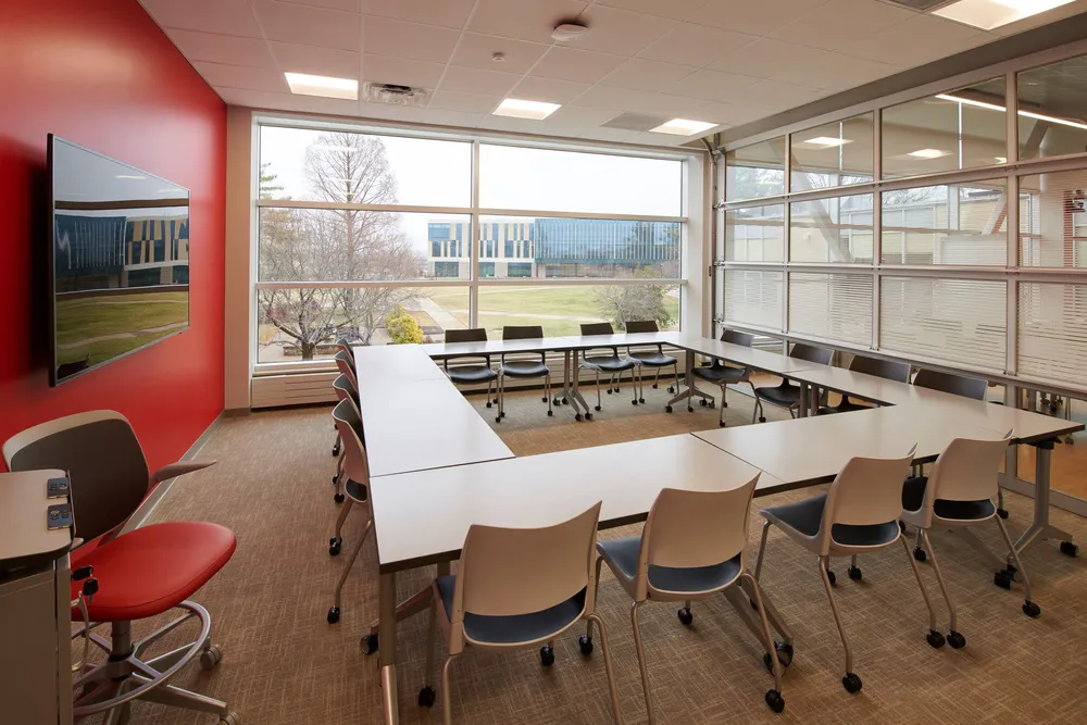 Anheuser-Busch Academic Center