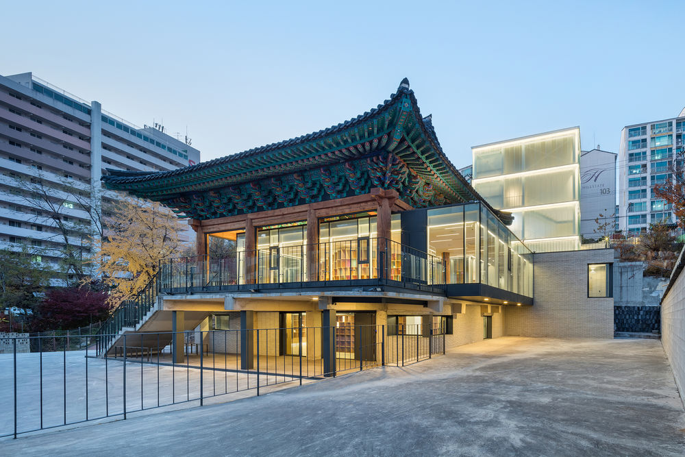 Yeodamjae Library / Emer-sys