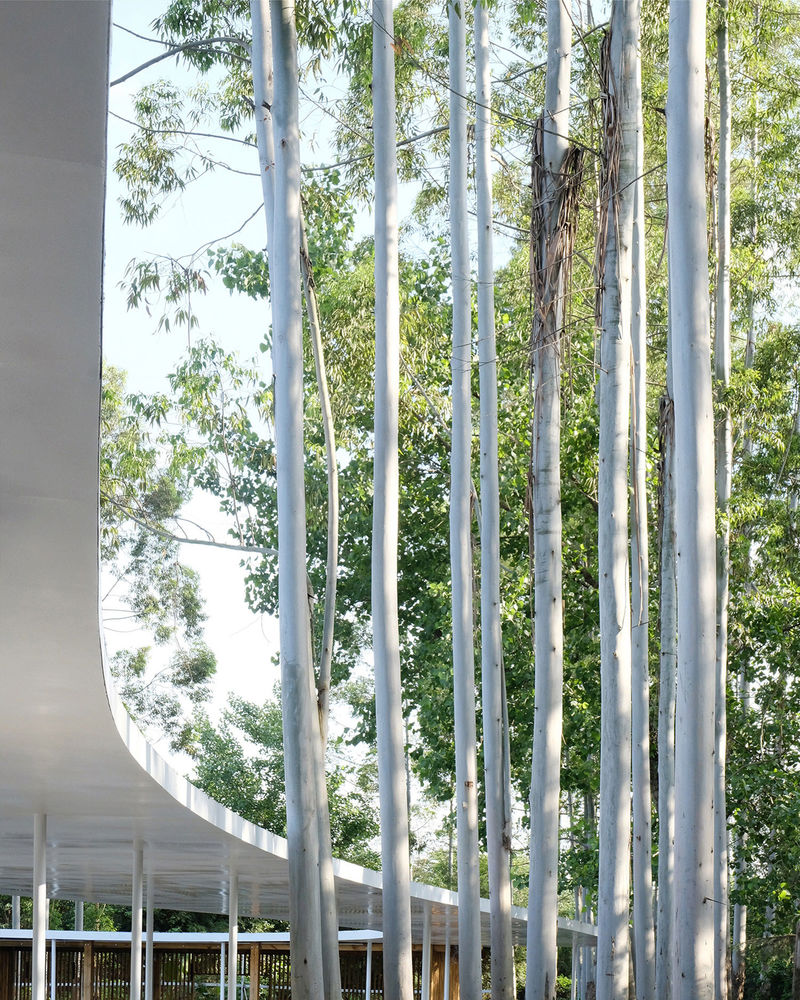 Garden Hotpot Restaurant in Chengdu by MUDA Architects.