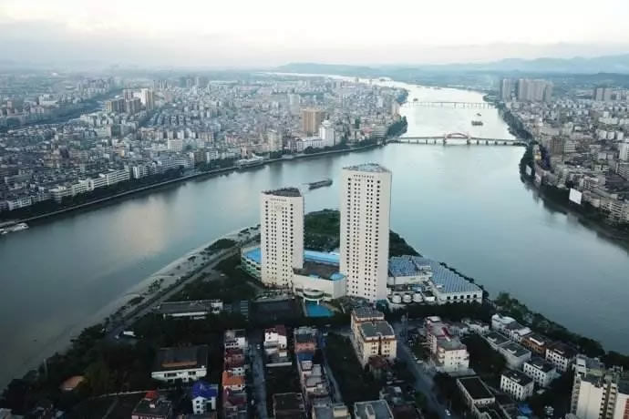 融创开平·潭江首府 | 现代风格中的东方韵味