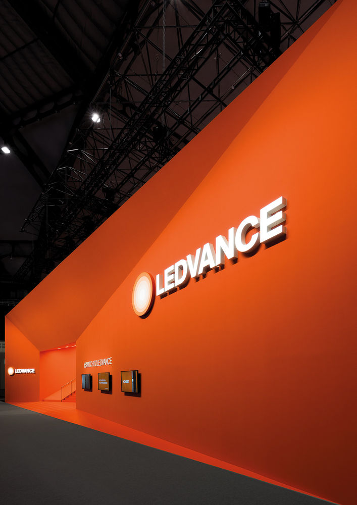 LEDVANCE 旗舰店惊艳亮相 2018 年德国 Light + Building 展，展现品牌领导力